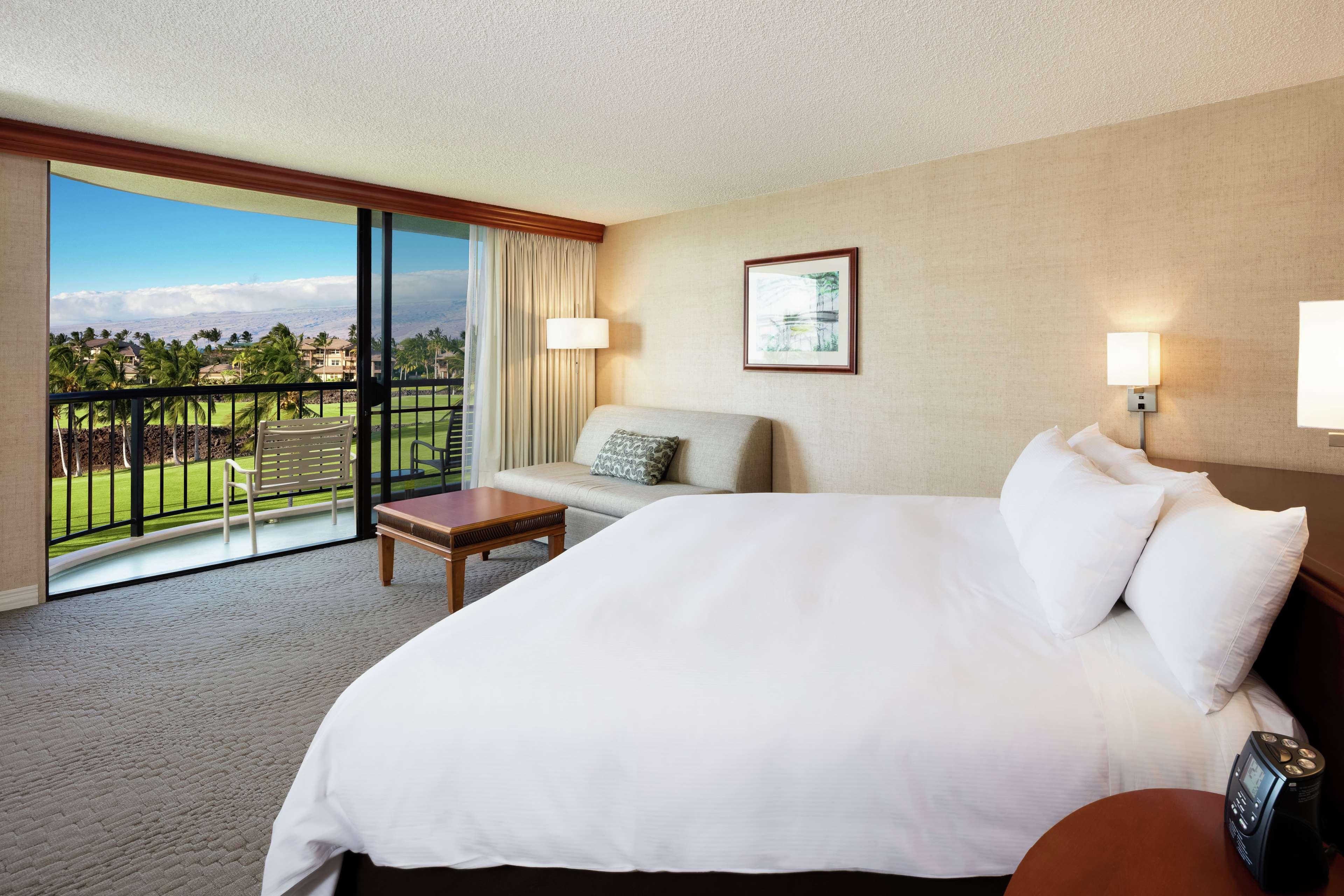 Hilton Grand Vacations Club Ocean Tower Waikoloa Village Exterior photo