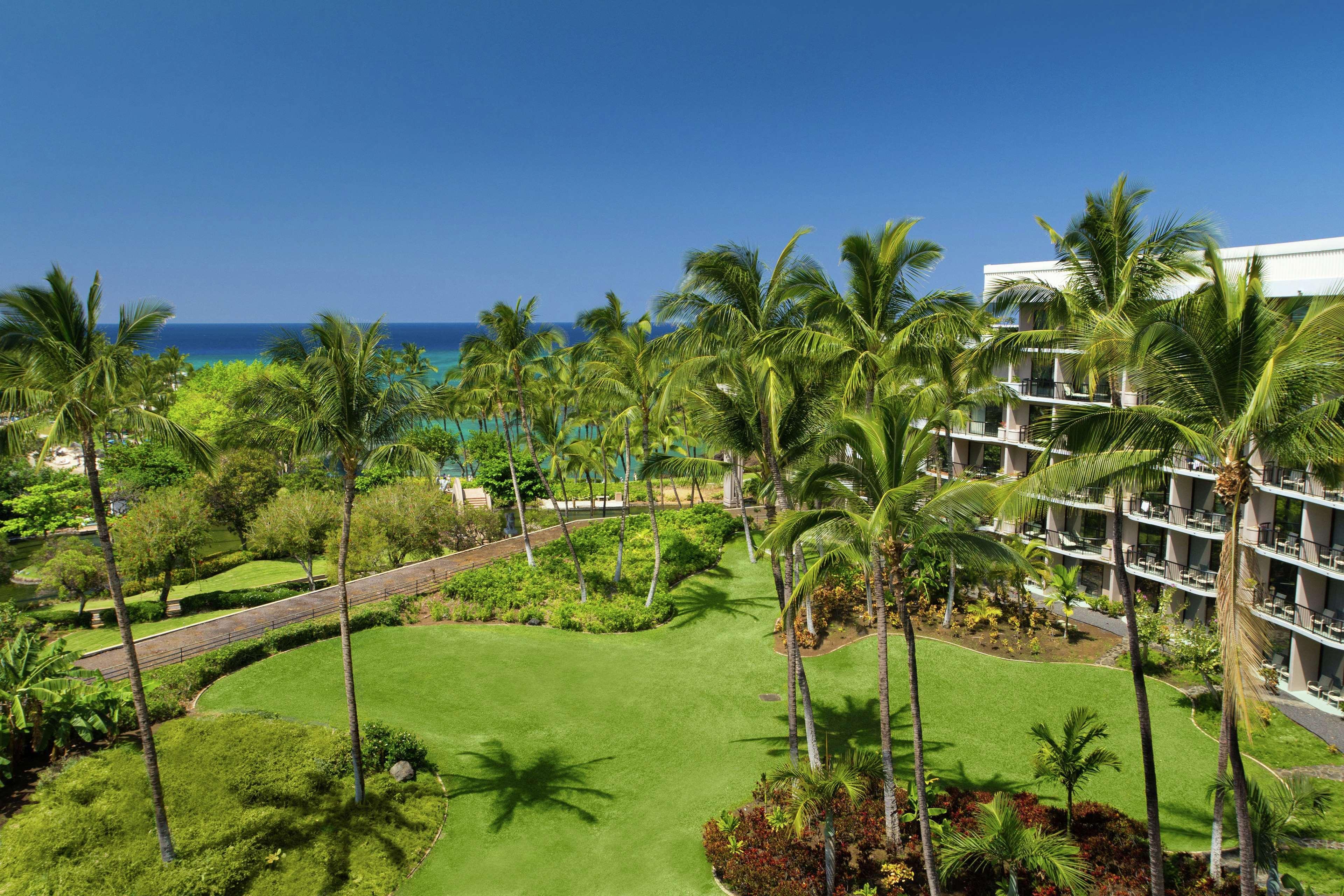 Hilton Grand Vacations Club Ocean Tower Waikoloa Village Exterior photo