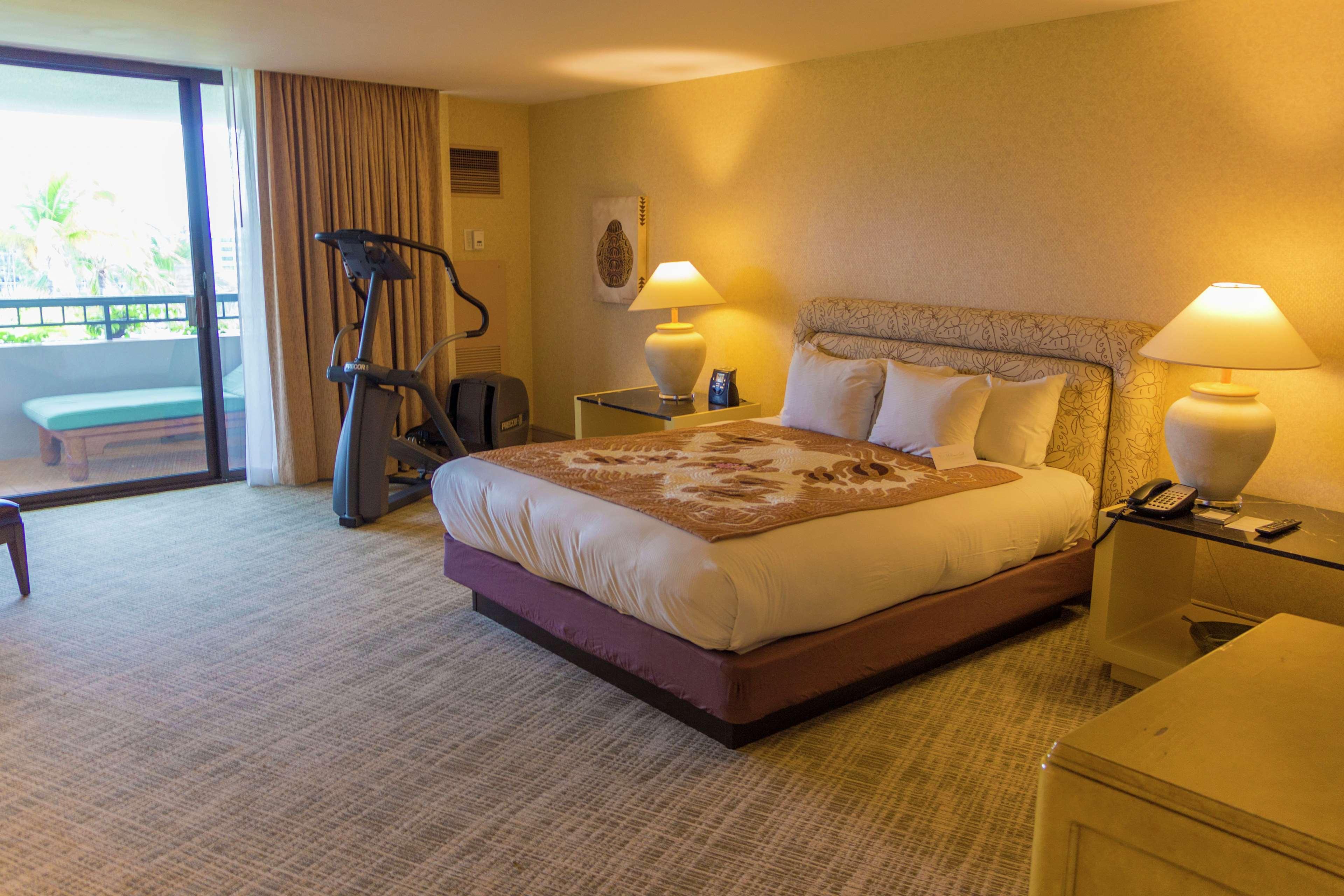 Hilton Grand Vacations Club Ocean Tower Waikoloa Village Exterior photo