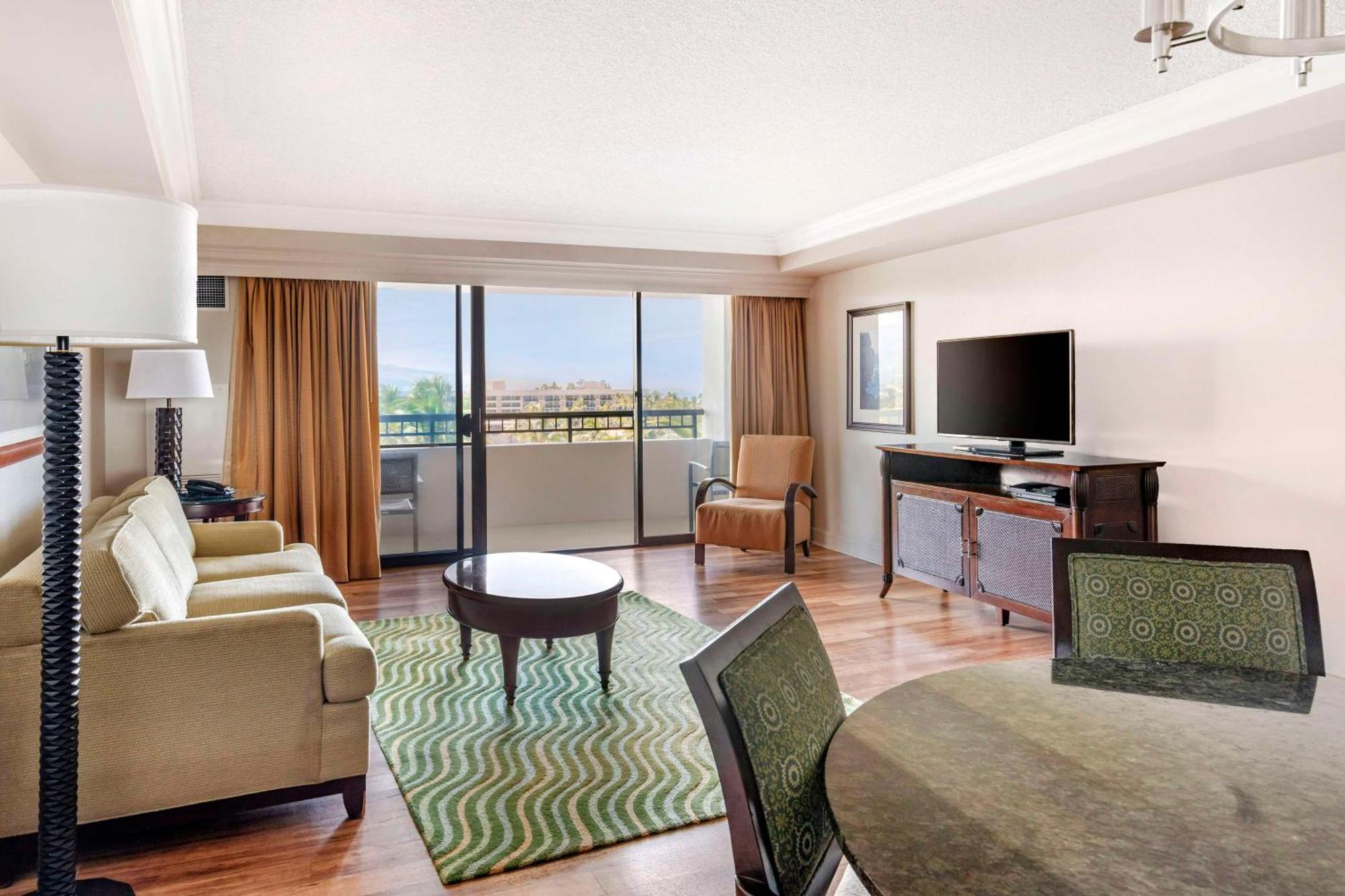 Hilton Grand Vacations Club Ocean Tower Waikoloa Village Exterior photo
