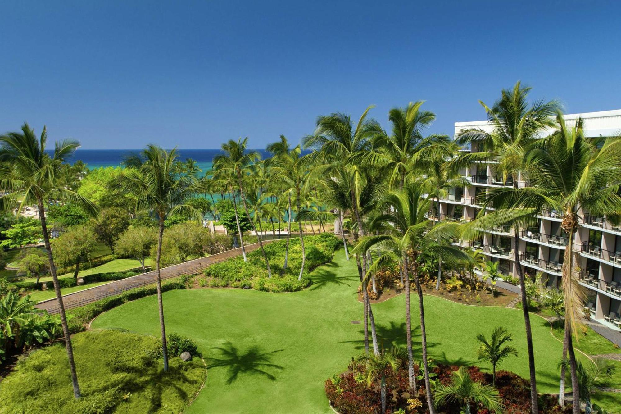 Hilton Grand Vacations Club Ocean Tower Waikoloa Village Exterior photo