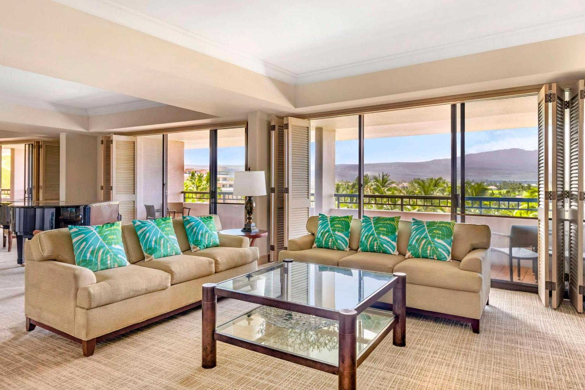 Hilton Grand Vacations Club Ocean Tower Waikoloa Village Exterior photo