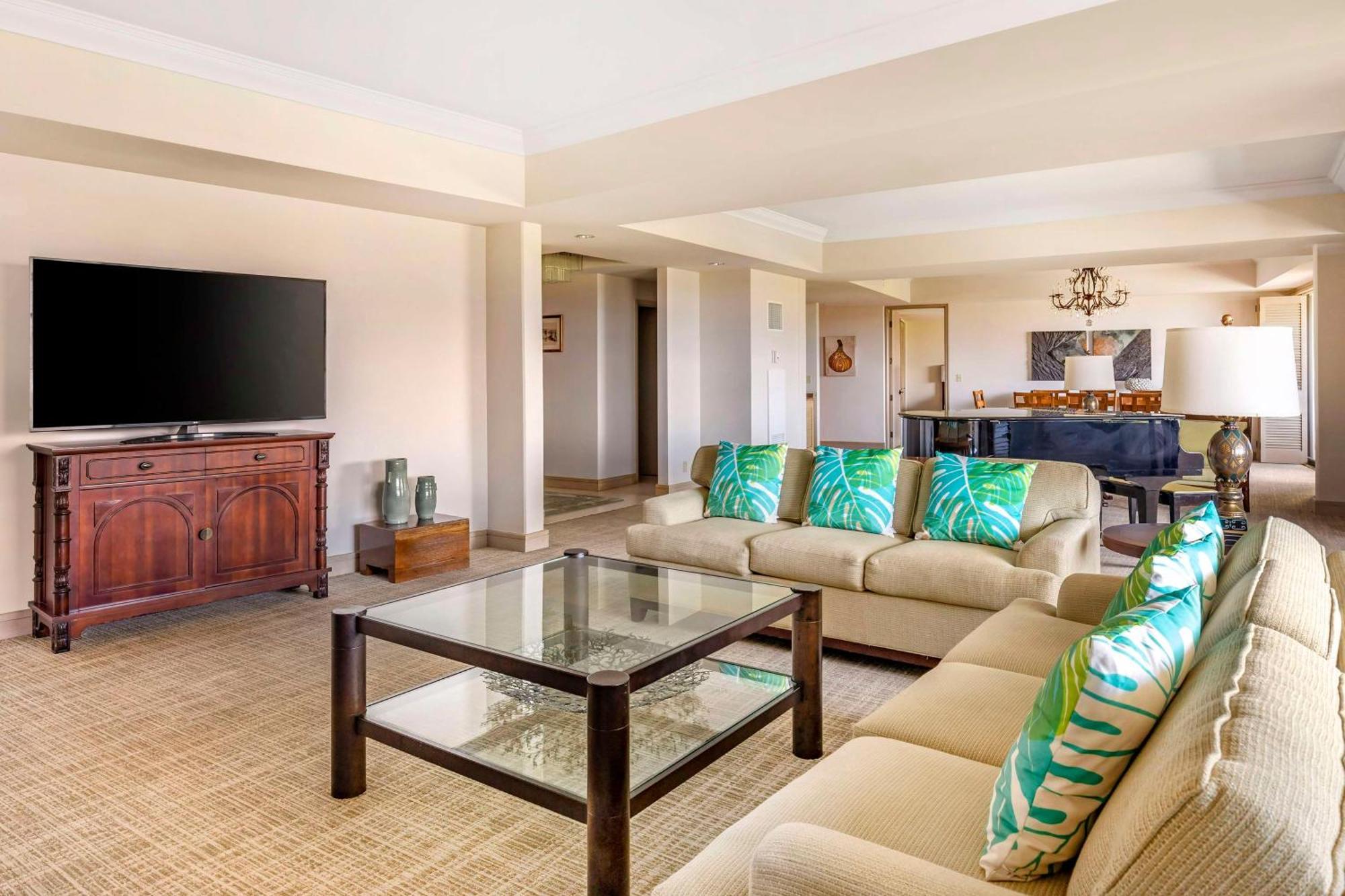 Hilton Grand Vacations Club Ocean Tower Waikoloa Village Exterior photo